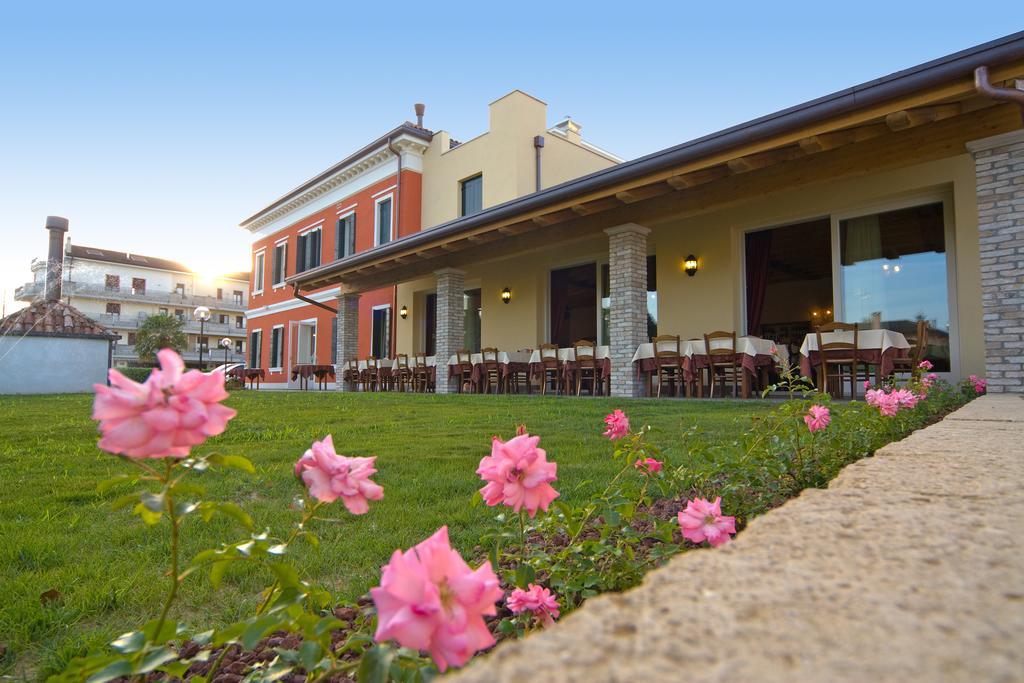 Locanda Al Ponte De Fero Jesolo Exterior photo