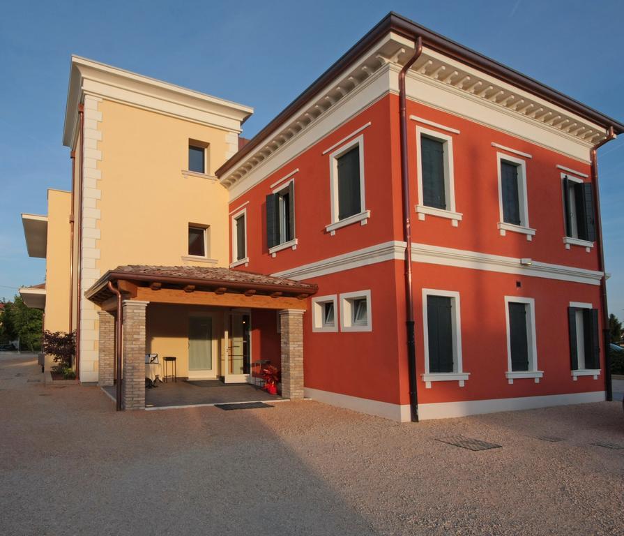 Locanda Al Ponte De Fero Jesolo Exterior photo